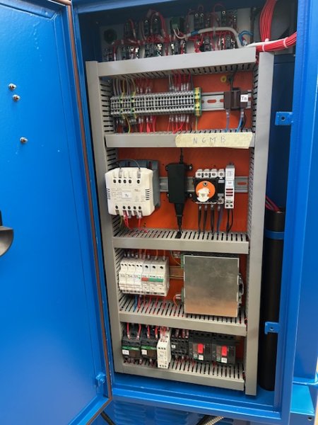 CMT URSUS 250 x 1500 