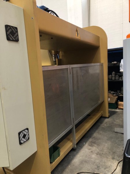 FARINA PFO PSN 110/30  1999