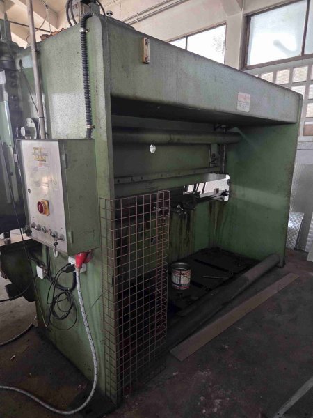BL YHD 3050 T 40 