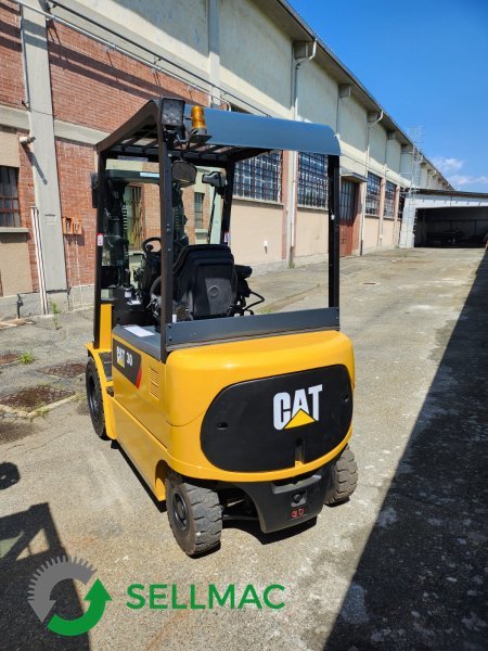 CAT 30 EP30K-PAC  2008