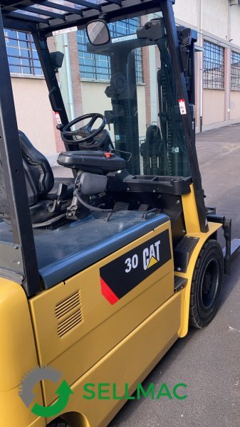 CAT 30 EP30K-PAC  2008