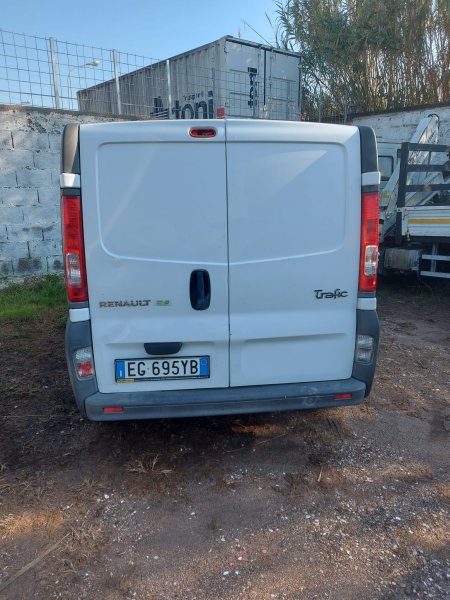 RENAULT TRAFIC DCI 115  2011